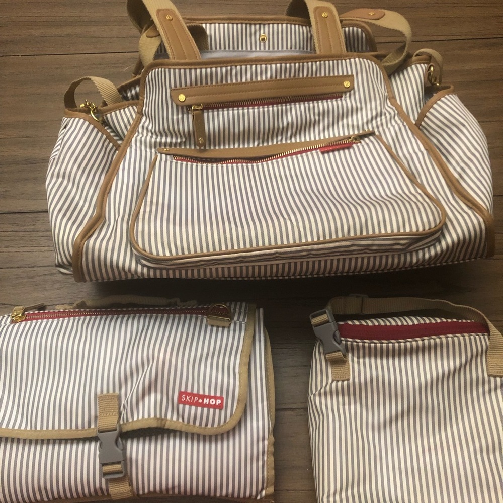 Skip Hop Diaper bag set
